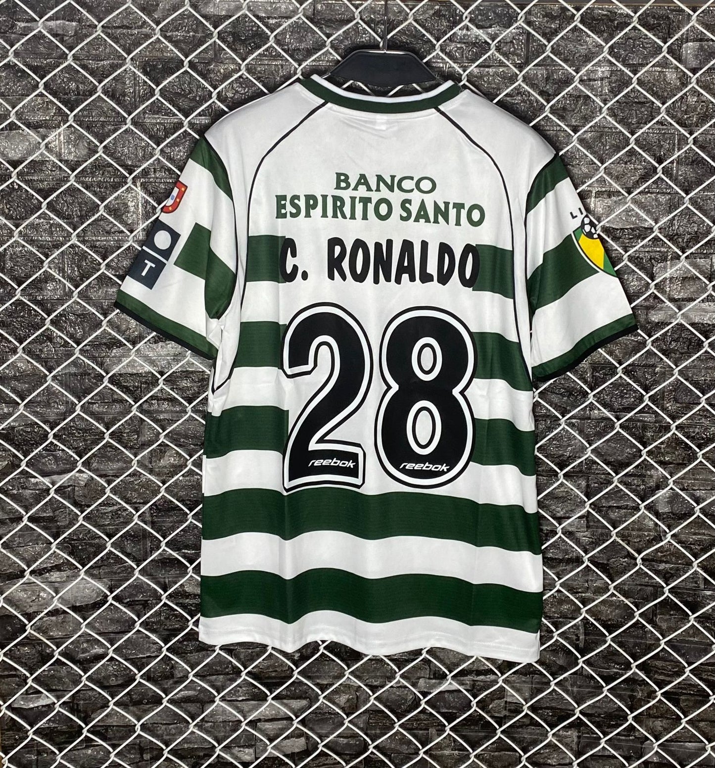 Sporting Lisbon 02/03 home jersey