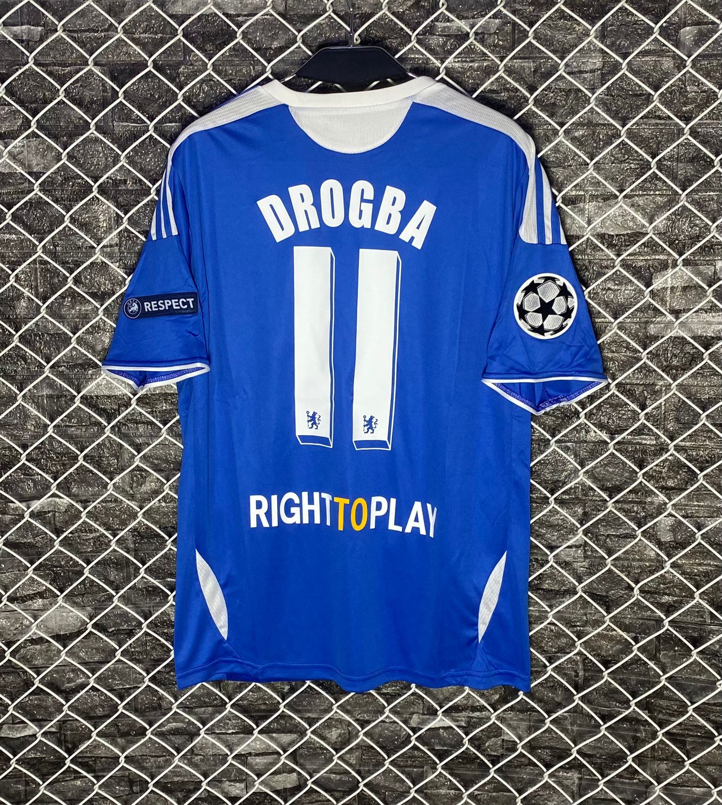 Chelsea 11/12 home jersey