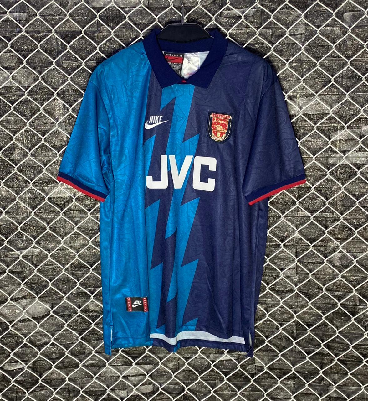Arsenal 95/96 away jersey
