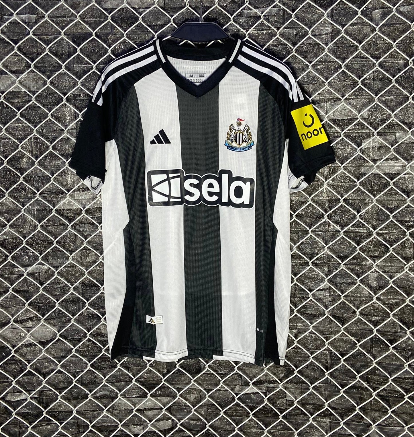 Newcastle 24/25 home kit